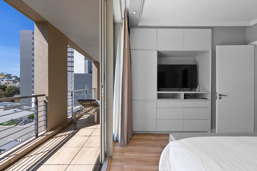 2 Bedroom Property for Sale in Cape Town City Centre Western Cape